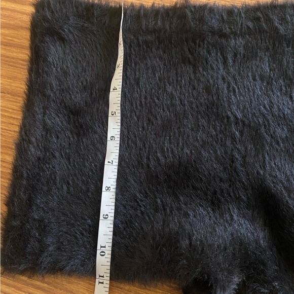 Victoria’s secret - Fuzzy Shorts - size M - Picture 8 of 11